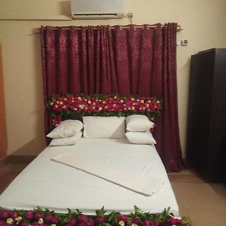 Al Rehman Guest Hous Hotel Hyderabad Eksteriør billede